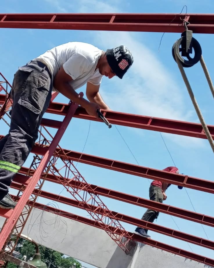 Estructuras Metálicas